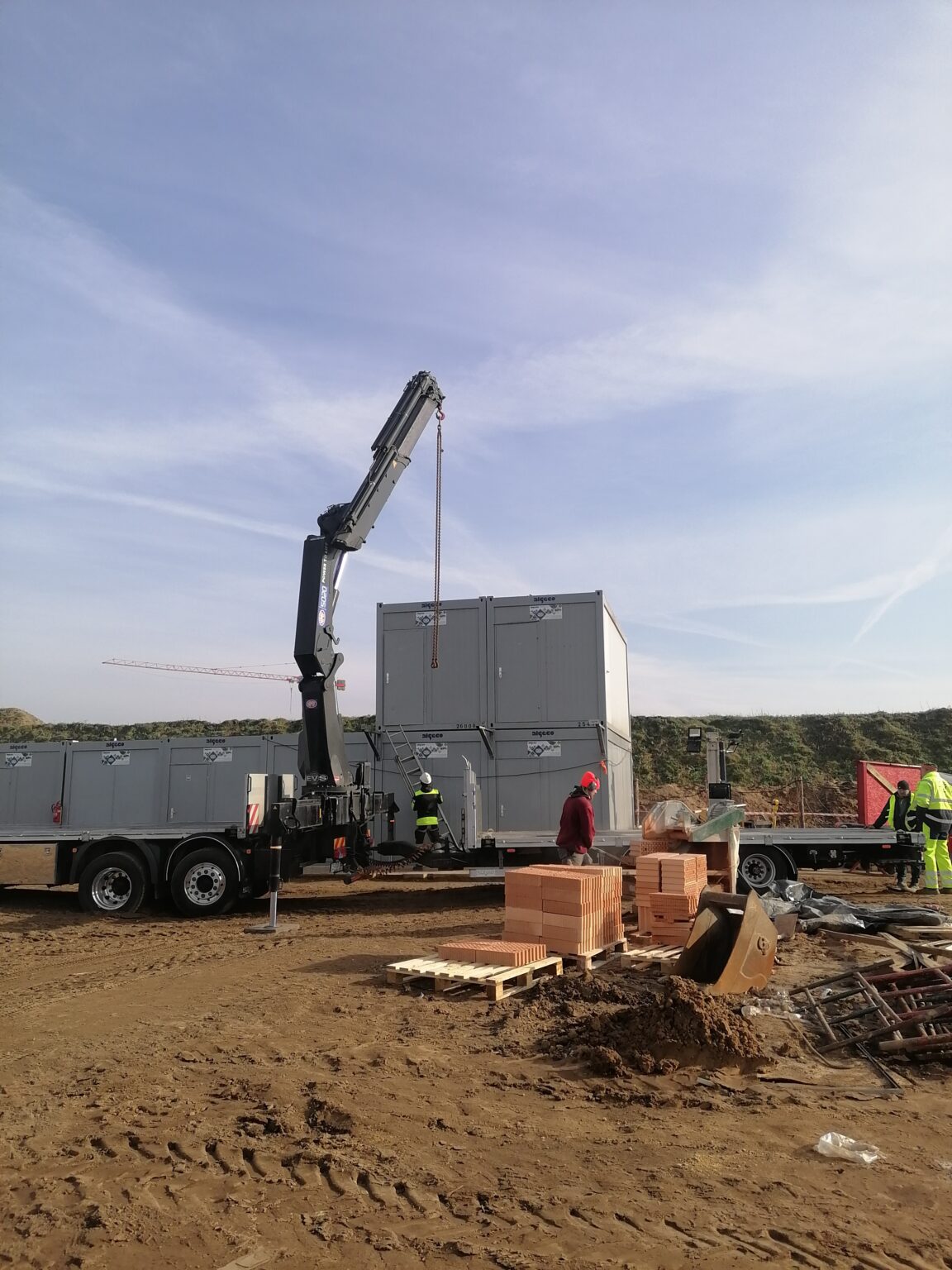 MONTAŻ OBIEKTÓW KONTENEROWYCH